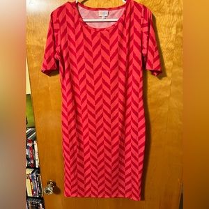 Lularoe M Julia.